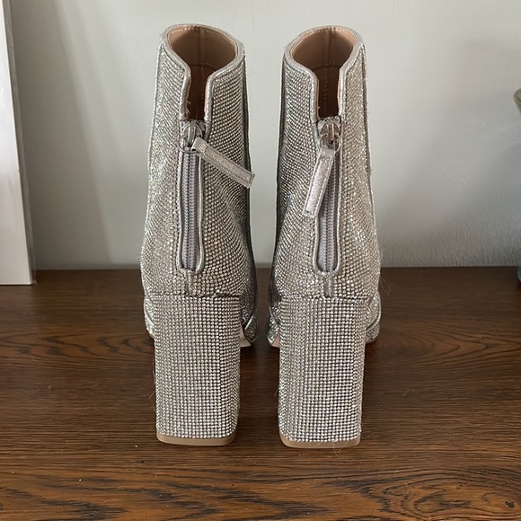 Steven Madden Rhinestone Booties - 8.5 - Picture 3 of 4